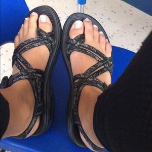 Black Chacos size 8